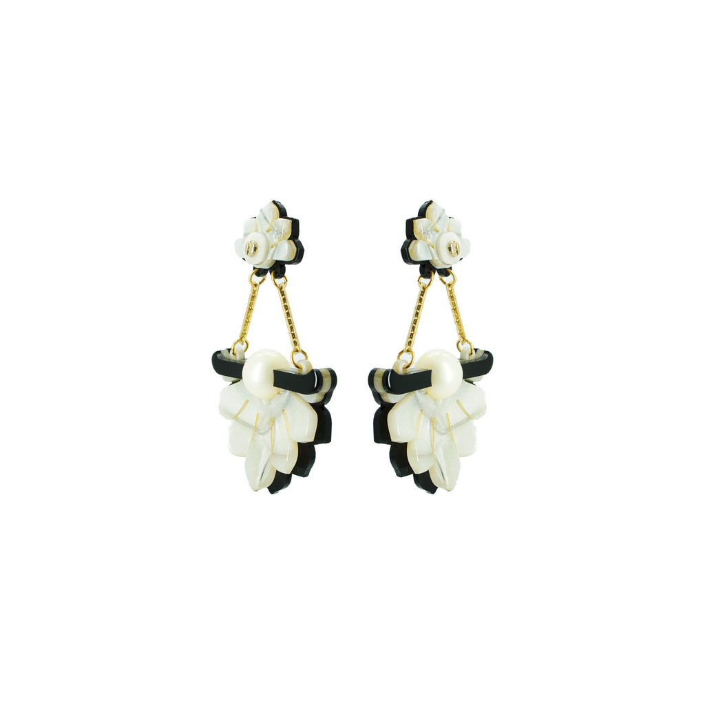 DAISY EARRING
