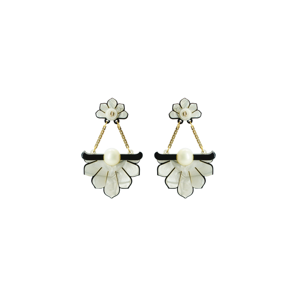 DAISY EARRING