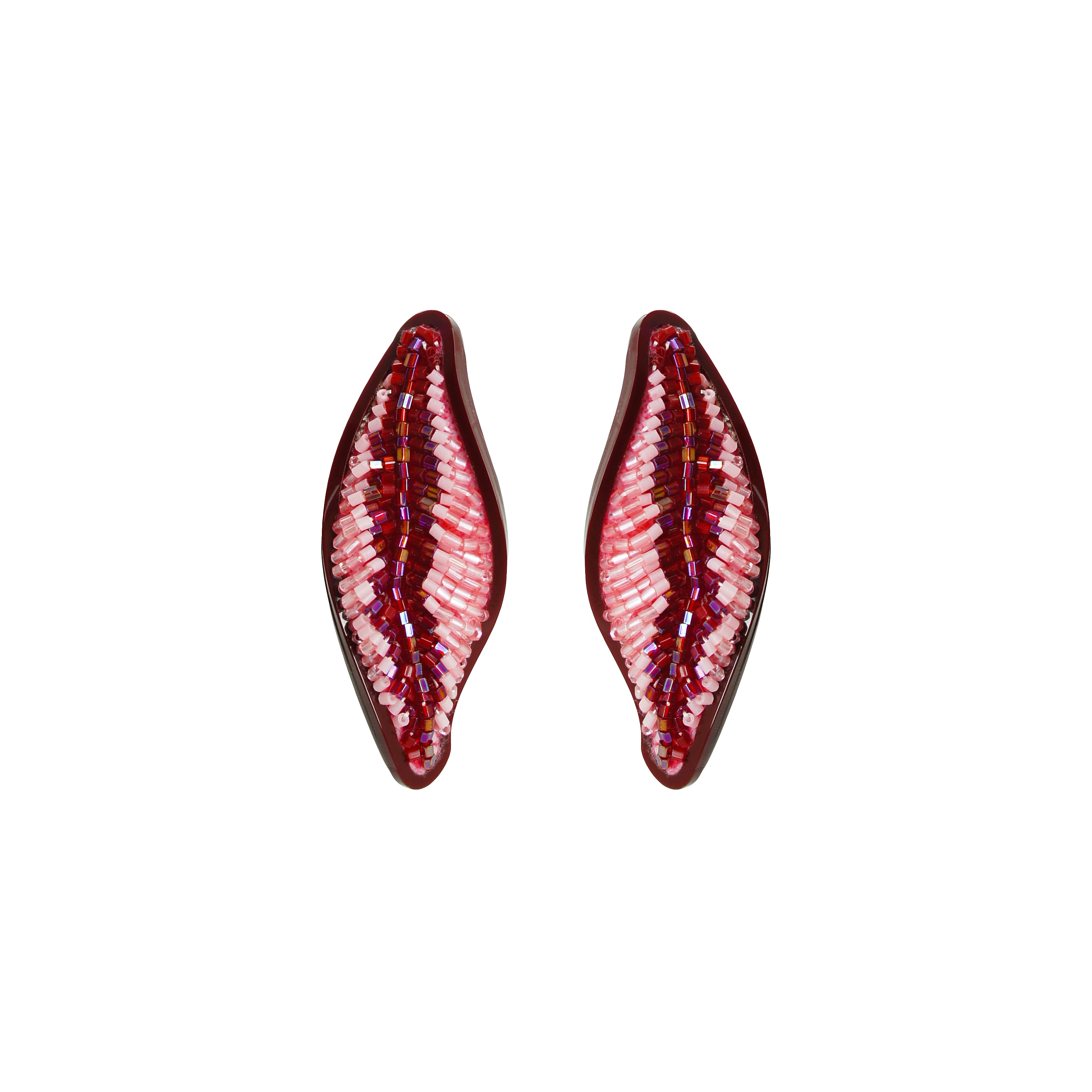EMBROIDERED LEAF EARRING