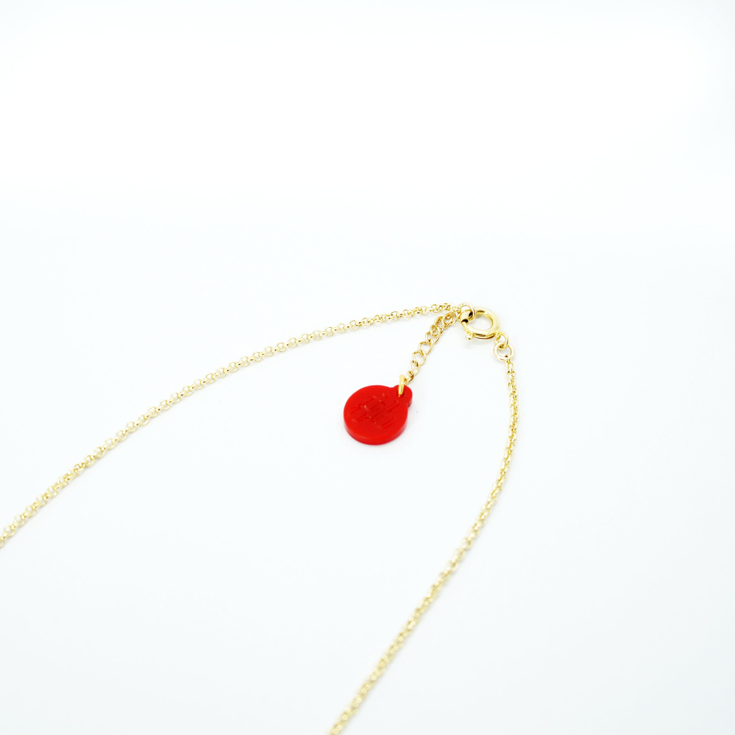 MINI HAND NECKLACE