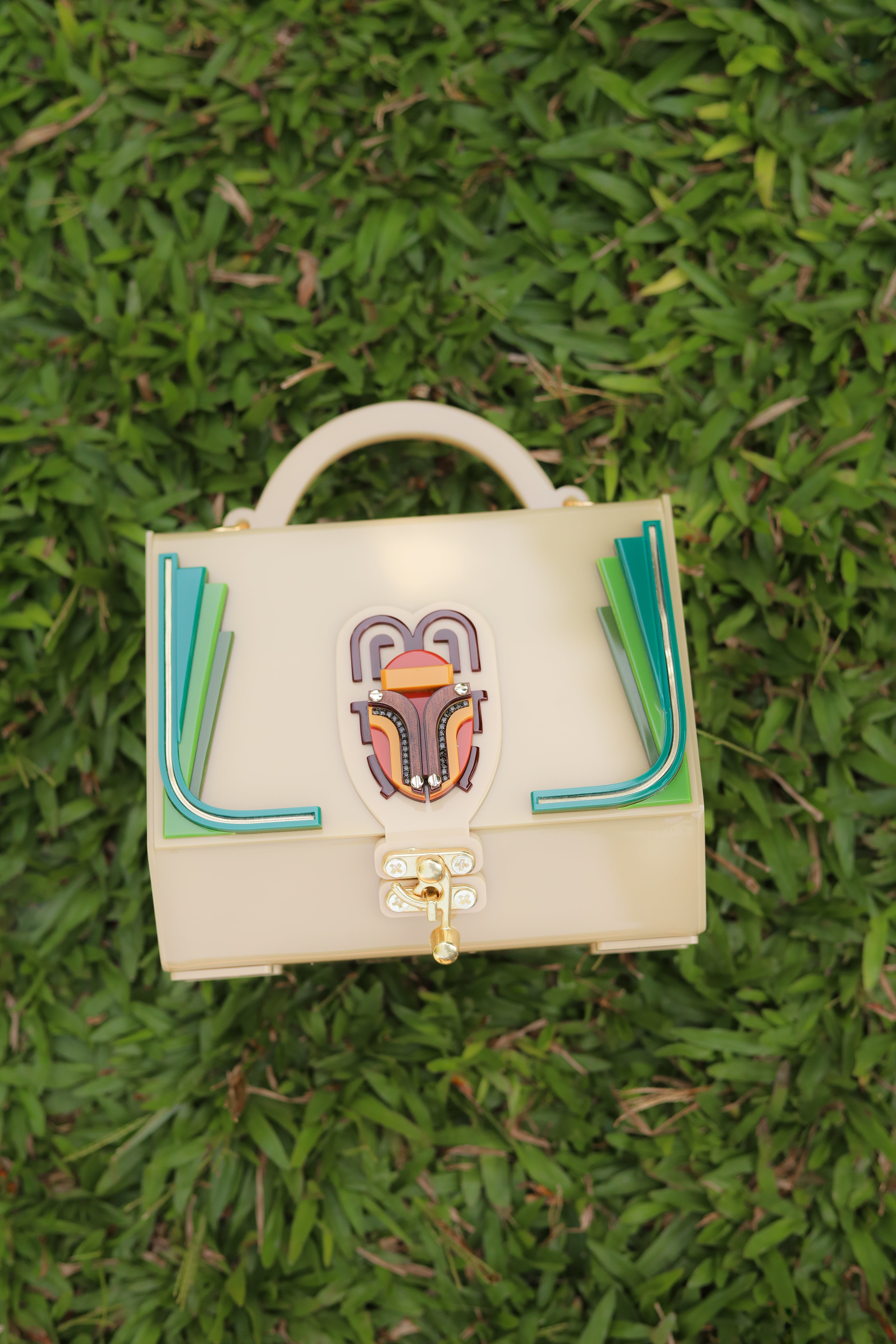 CLUTCH BAÚ ESCARAVELHO